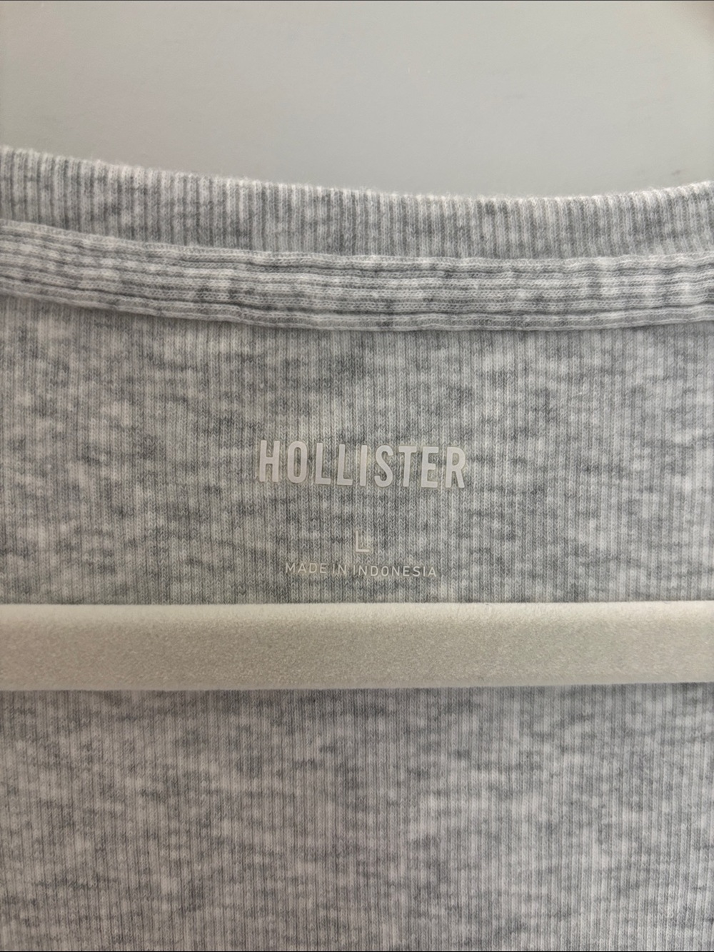Hollister Light Gray Long Sleeve Henley Babydoll Tee - Picture 3 of 5